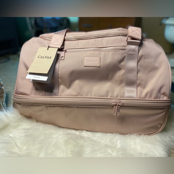 CALPAK- NEW WITH TAGS - Picture 2 of 8